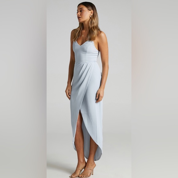 ๐ Ice Blue Drape Maxi Dress - Picture 4 of 6
